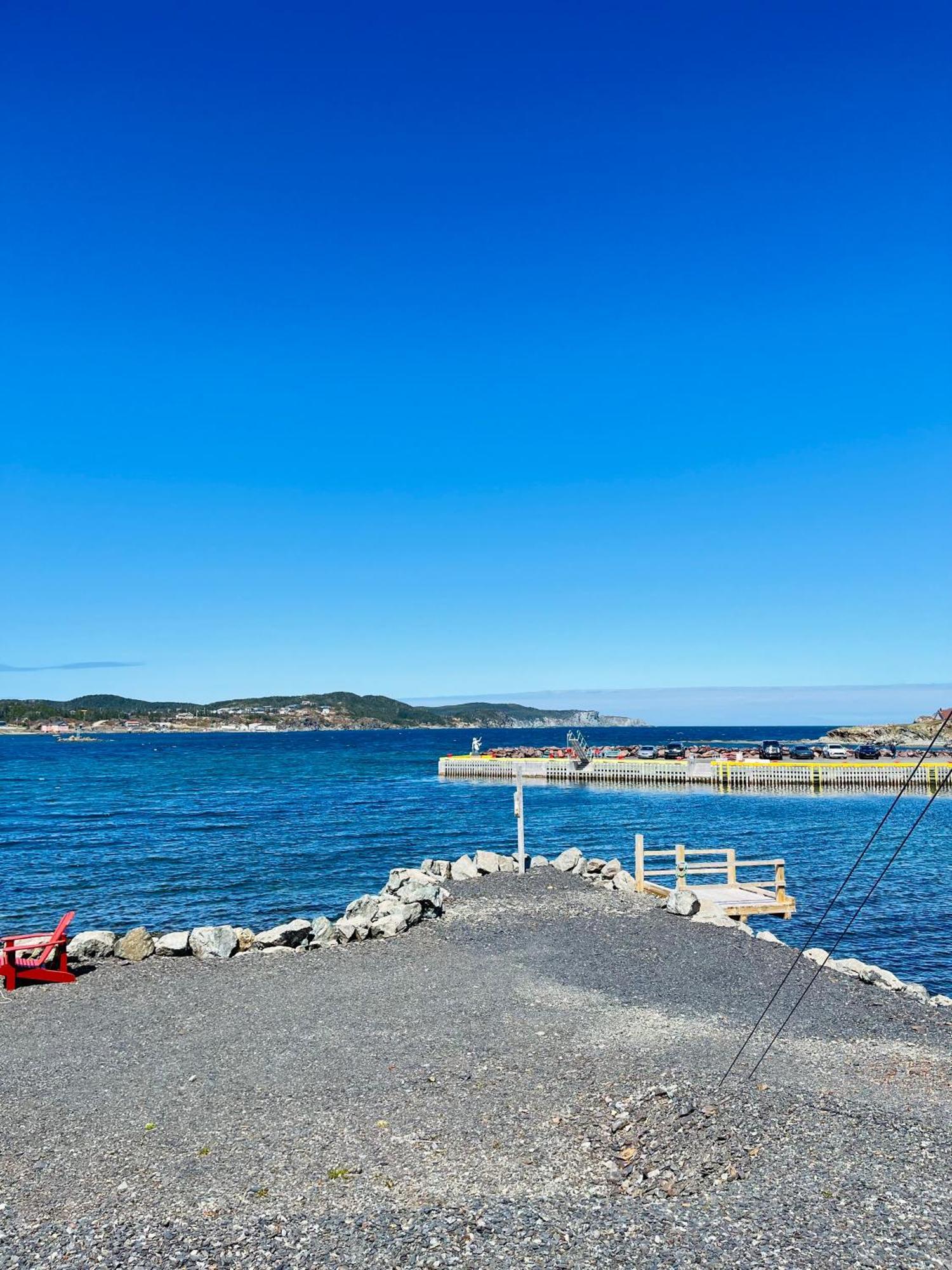 Toulinguet Inn - Suites Twillingate Exterior photo