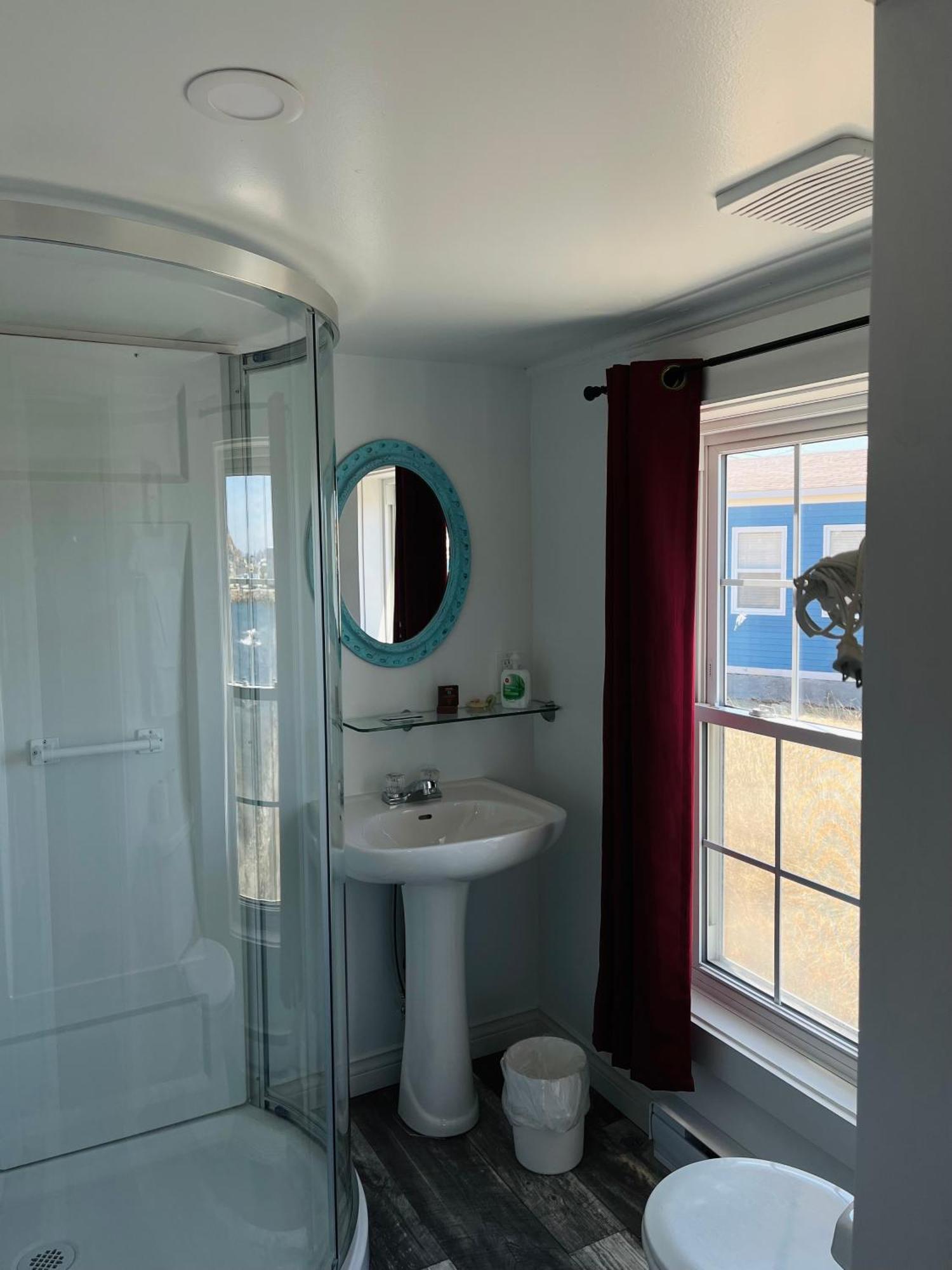 Toulinguet Inn - Suites Twillingate Exterior photo