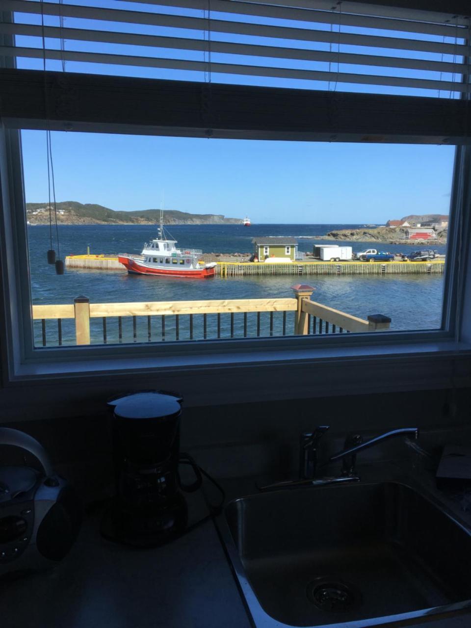 Toulinguet Inn - Suites Twillingate Exterior photo